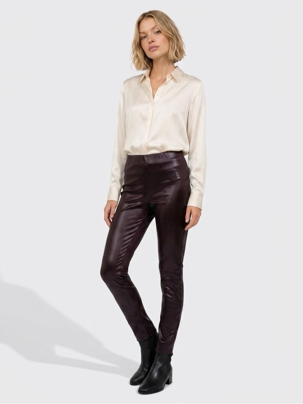 Theory High-Rise Faux Leather Skinny Pants - Burgundy